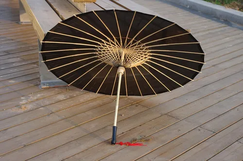 Vista 4 de Parasol de tela de bambú liso, ideal para recuerdos de fiesta de boda (negro)