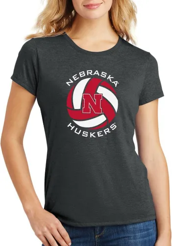 Vista 19 de CornBorn Elige tu diseño: camisetas prémium de voleibol de Nebraska para mujer