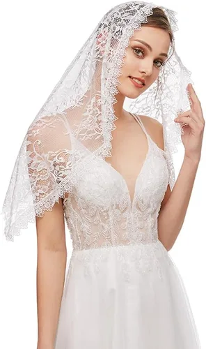 Vista 2 de Velo de mantilla de encaje, bufanda de encaje floral vintage, triángulo blanco, velo de boda, velos capilla velos de marfil católica misa iglesia