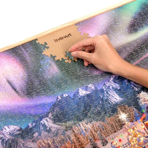 Vista 5 de Lavievert Rompecabezas de 1000 piezas para adultos – Noche nevada, aurora, árbol de Navidad, muñeco de nieve, trineo, escultura de hielo y ciervo