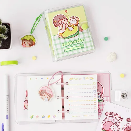 Vista 4 de Korean Stationery Mini Transparent 3 Hole Binder Spiral Diary Notebook Creative Cartoon Portable Journal Notebook Agenda Notepad（Pink）