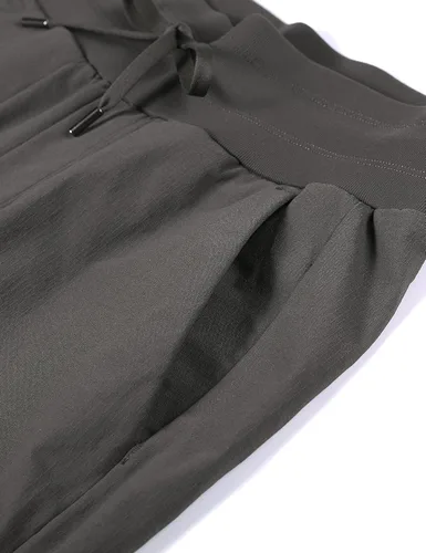 Vista 8 de CRZ YOGA Pantalones deportivos de cintura alta con bolsillos para mujer, de 27.5 pulgadas, ligeros, para entrenamiento, viajes, uso casual, al aire