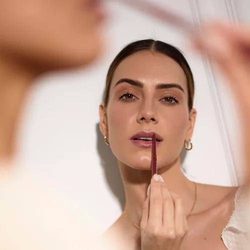 Vista 7 de Palladio Delineador de labios retráctil impermeable de alta pigmentación y color cremoso, delgado enrollable, fórmula a prueba de manchas con larga