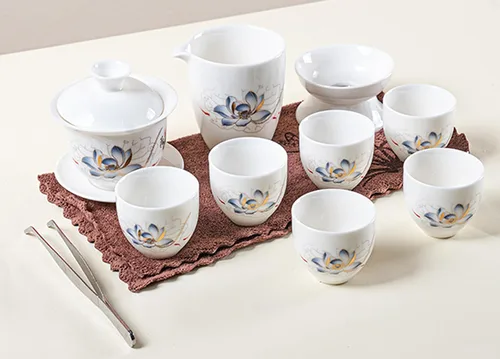 Vista 10 de Juego de té de jade blanco Gaiwan Gongfu chino - 6 tazas estilo japonés en casa