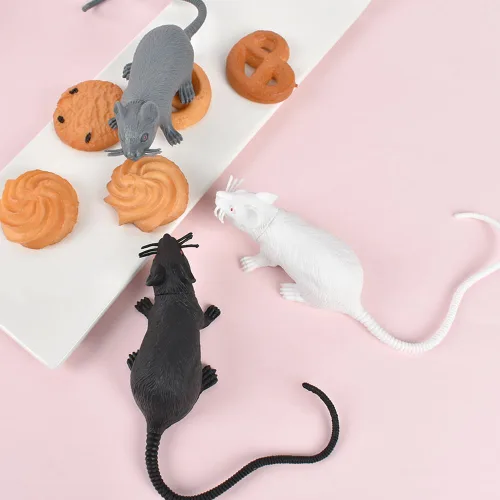 Vista 4 de Ratones artificiales realistas de ratones falsos para Halloween, fiesta temática de 12 piezas