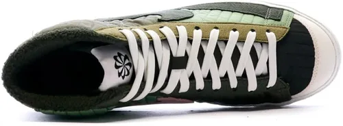 Vista 4 de Nike Blazer Mid 77 Premium Lifestyle - Tenis para hombre