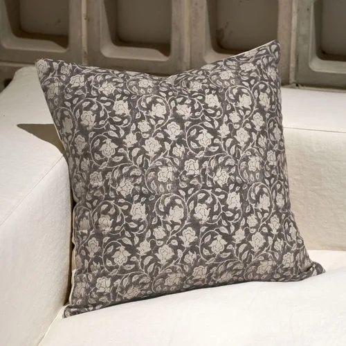 Vista 11 de DOMVITUS Fundas de almohada florales de 18 x 18 pulgadas, fundas de almohada para sofá, funda de almohada con estampado floral, fundas decorativas