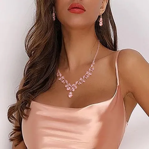 Vista 2 de BriLove Juego de collar y aretes colgantes de cristal para boda para mujer