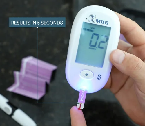Vista 5 de Sistema de monitoreo de cetonas en sangre y glucosa. Seguimiento del progreso de tu dieta cetogénica Kit de prueba de cetosis con dispositivo