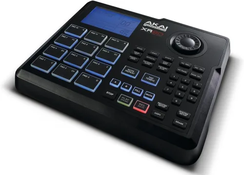 Vista 3 de Akai Professional XR20 Batería electrónica de generación de ritmos con teclado de 12 activadores, repetición de notas y 700 sonidos