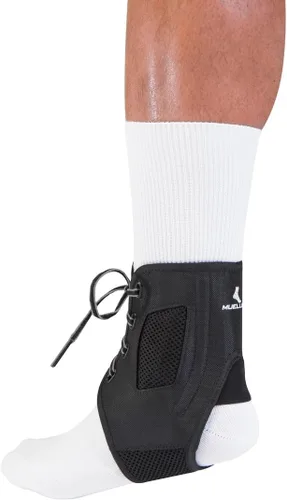 Vista 3 de MUELLER Sports Medicine AFT3 Tobillera, soporte para aliviar el dolor de tobillo para hombres y mujeres, ideal para esguinces, distensiones