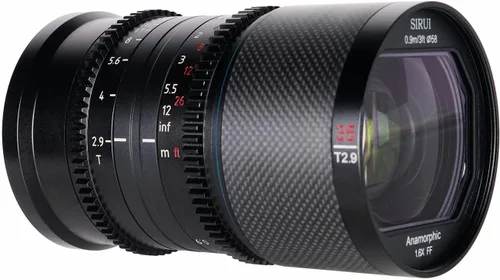 Vista 2 de Sirui Saturn 35mm T2.9 1.6X Lente Anamorfo de Fotograma Completo de Fibra de Carbono, Lente Cine para Cámaras E Mount, 418g (Destello Azul)