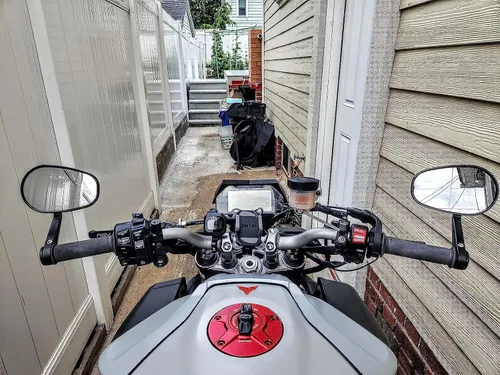 Vista 3 de FENRIR Espejo de motocicleta con adaptador para Yamaha XSR700 XSR900 (2016-2021) MT09 (2014-2020) MT01 MT07 MT10 FZ1 FZ6 FZ07 FZ09 FZ10 TMAX NIKEN