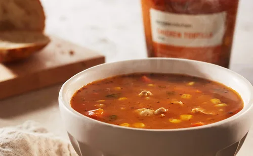 Vista 4 de Amazon Kitchen, Sopa de tortilla de pollo, 24 onzas