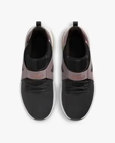 Vista 4 de Nike Tenis de gimnasia para mujer, talla 6 de EE. UU