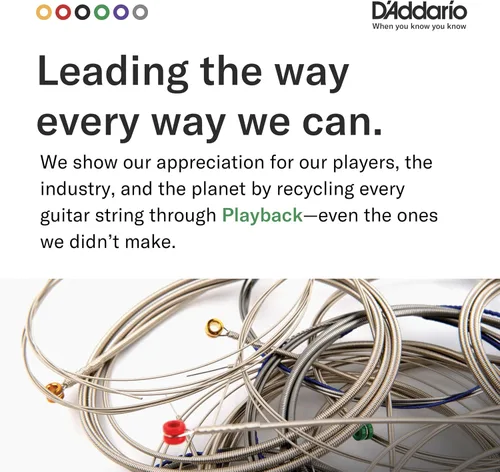 Vista 6 de Cuerdas para guitarra acústica de bronce fosforado D'Addario, blanco negro rojo azul
