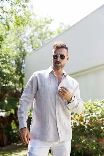 Vista 2 de Mojito Camisa Chacabana Guayabera 100% Lino Manga Larga - Pliegues Tonales