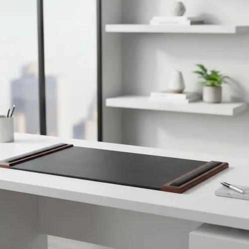 Vista 8 de DACASSO Almohadilla de escritorio de madera y cuero con rieles laterales, protector de escritorio de cuero de lujo para escribir, protector nogal
