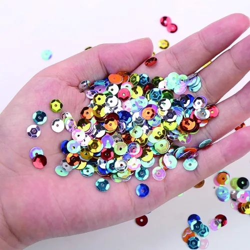 Vista 5 de DIYASY 45000 mini lentejuelas de 0.157 in para manualidades – 24 colores redondos de lentejuelas bordadas con agujero
