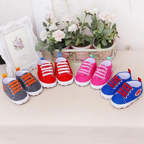 Vista 3 de Moonker - Zapatos de bebé para bebés de 3 a 12 meses, con suela suave, antideslizantes, para recién nacidos, zapatos planos informales