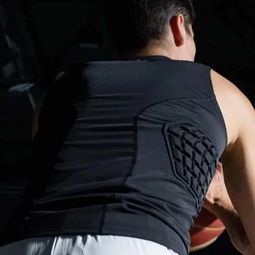 Vista 3 de G-Form Camiseta de compresión acolchada - Camiseta protectora sin mangas para protección de baloncesto y voleibol Negro