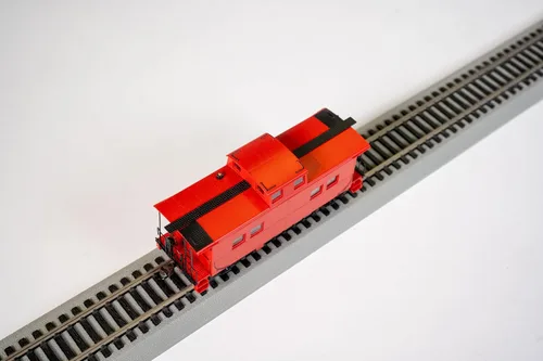 Vista 6 de Bachmann Trenes pintados, sin letras - Caboose Red Northeast Steel Caboose. Escala HO, plata