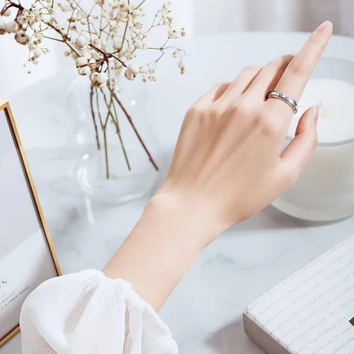 Vista 3 de Anillo giratorio con texto en inglés "I am me", de plata de ley 925, con fases lunares, para aliviar la ansiedad, el estrés, seguir adelante, TDAH