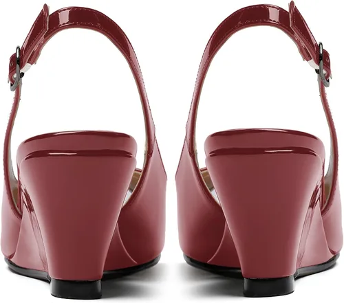 Vista 4 de WAYDERNS Zapatos de tacón bajo con hebilla de charol y punta abierta para mujer de 2 pulgadas
