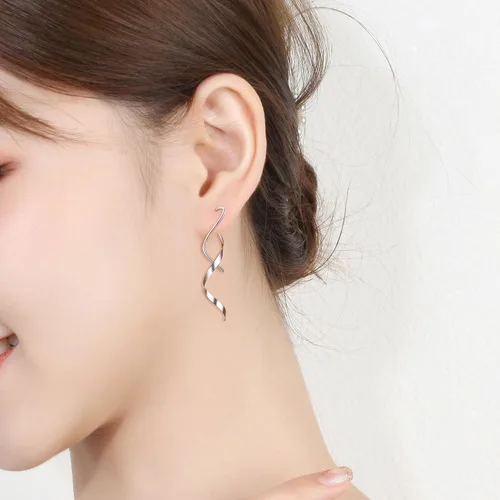 Vista 7 de Aretes de enhebrador en espiral, aretes de acero inoxidable hechos a mano de 0.63 oz para mujer, aretes curvados lineales trenzados, aretes