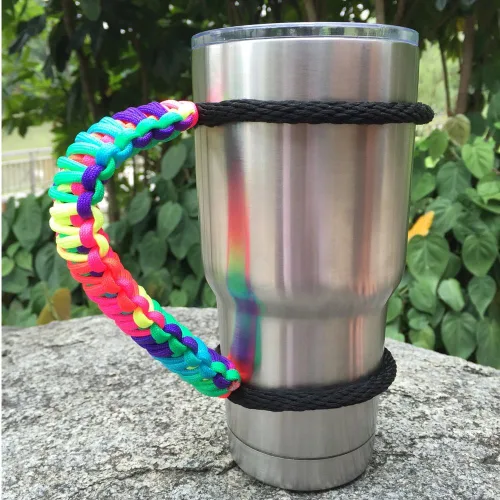 Vista 16 de Mango de Paracord hecho a mano para vaso Yeti/Rtic/Ozark Trail Rambler de 30 onzas (negro)