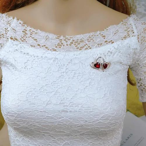 Vista 2 de Broche de corazón para mujer, elegante broche de corazón de cristal para mujer, accesorios de ropa, regalo de San Valentín