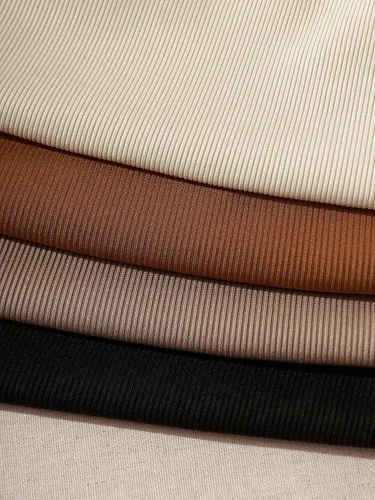 Vista 5 de Milumia Conjunto de 4 camisetas sin mangas con cuello en V de punto acanalado para mujer
