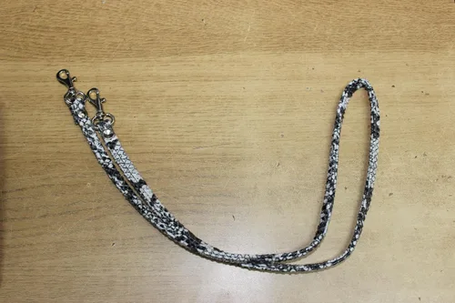 Vista 7 de LONI Bolso de embrague de piel de serpiente falsa con estilo grande para mujer