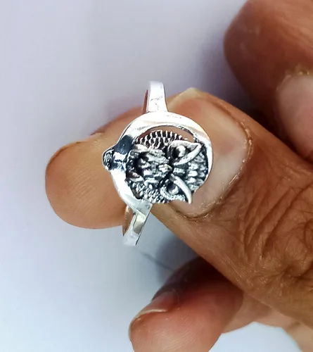 Vista 2 de Anillo de mujer de plata de ley 925 con búho y luna creciente