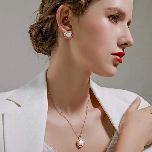 Vista 2 de Aretes de perlas reales para mujeres y niñas, chapados en oro de 14 quilates de plata de ley S925, 0.394-0.433in, Metal, Circonia cúbica