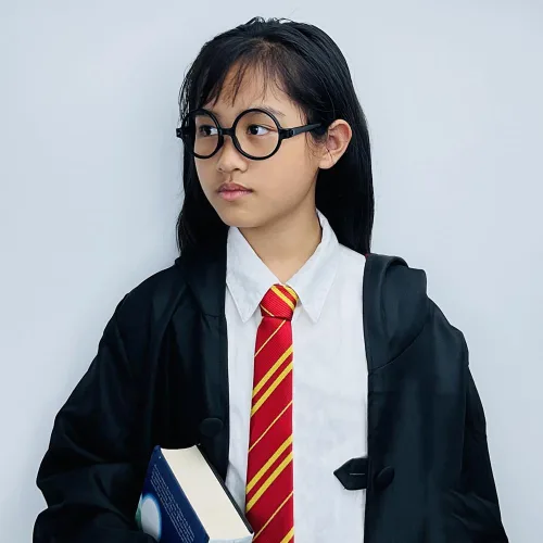 Vista 2 de 1 corbata de mago + 2 gafas de mago, corbata de cosplay, gafas de plástico para disfraz, marco redondo negro, sin lentes para el día de la escuela
