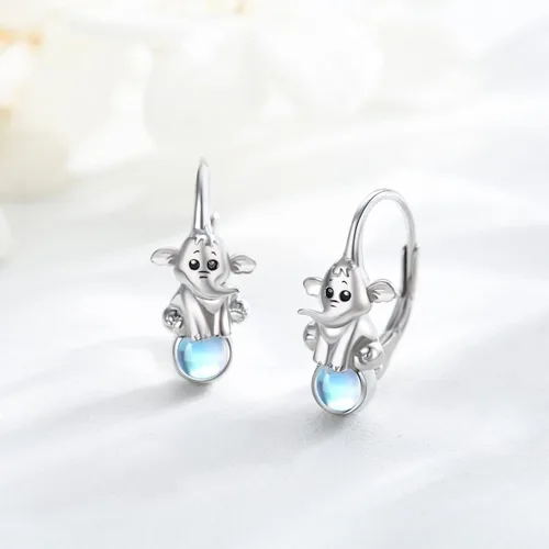Vista 2 de Aretes de plata de ley con diseño de perezoso, caballo, búho, gato, miel, libélula, tiburón, delfín, tortuga, elefante, rana, perezoso, búho, koala