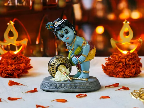 Vista 2 de Estatua de ídolo hindú de Krishna – 3.7 pulgadas de alto pequeño ladrón de mantequilla Makhan para decoración de tablero de automóvil, regalo