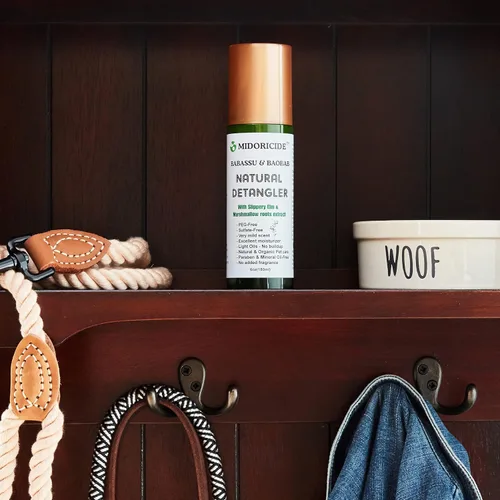 Vista 6 de Midori Family Spray acondicionador desenredante sin enjuague con coco orgánico, baobab y romero