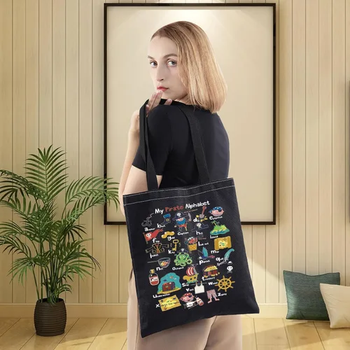 Vista 6 de LEVLO Pirate Life - Bolsa de lona con texto en inglés "Pirate Life", regalo inspirado en la cita de pirata, bolso de hombro con alfabeto A-Z