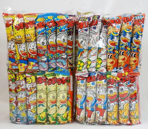 Vista 2 de Comida chatarra, tentempié japonés "Umaibo", surtido 50 paquetes de 11 tipos Umaibo
