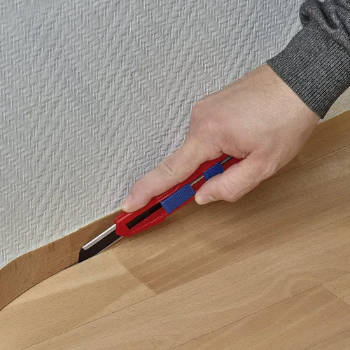 Vista 19 de KNIPEX Tools CutiX Cuchillo universal a presión, 6-1/2 pulgadas, rojo/azul