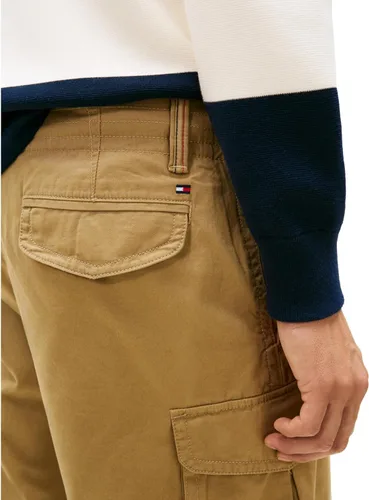 Vista 2 de Tommy Hilfiger Pantalones cortos cargo de algodón elástico con 6 bolsillos para hombre