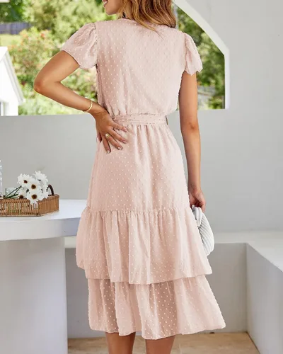 Vista 4 de BTFBM Vestido bohemio casual para mujer, cuello en V, manga corta, gasa, lunares suizos, cinturón y volantes, vestido envolvente para invitadas