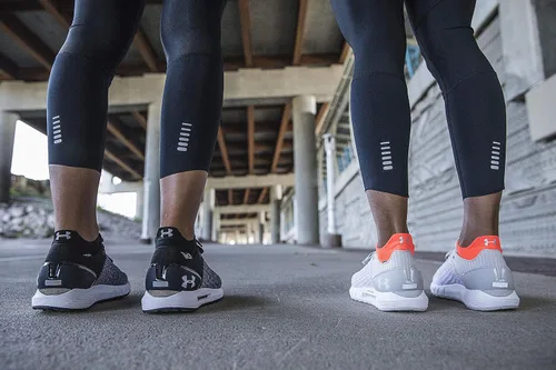 Vista 5 de Under Armour Calcetines para adultos para correr 2 pares