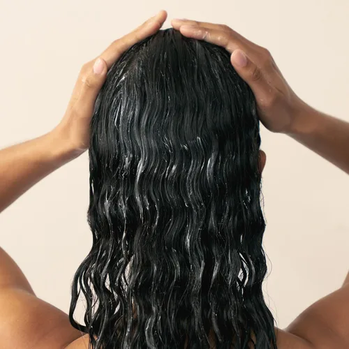 Vista 6 de Christophe Robin Acondicionador limpiador de rizos Luscious con aceite de semilla de chía para cabello ondulado a suave rizado, 8.4 onzas líquidas