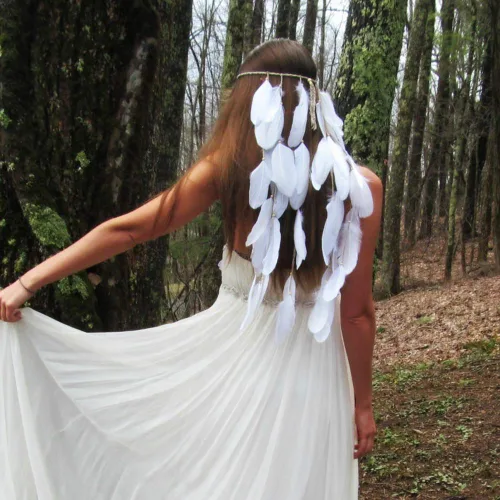 Vista 4 de Diadema de plumas blanca hippie india boho bandas para el pelo borla bohemia Halloween pelo aro mujeres damas corona diadema decoración fiesta
