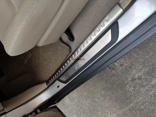 Vista 6 de Protector de rasguños para umbral de puerta de automóvil, para Mazda CX3 cx-3 2015-2020, piezas de accesorios, cubierta de placa de protección