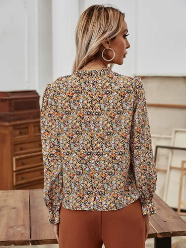 Vista 2 de Floerns Blusa de manga larga con cuello en V y estampado floral bohemio para mujer