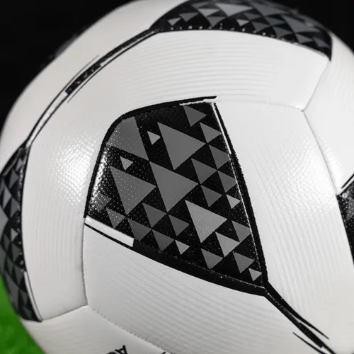 Vista 3 de FORZA Balones de fútbol Amplia gama de pelotas de fútbol para partidos, entrenamiento, academia y patio trasero, ideal para entrenamiento
